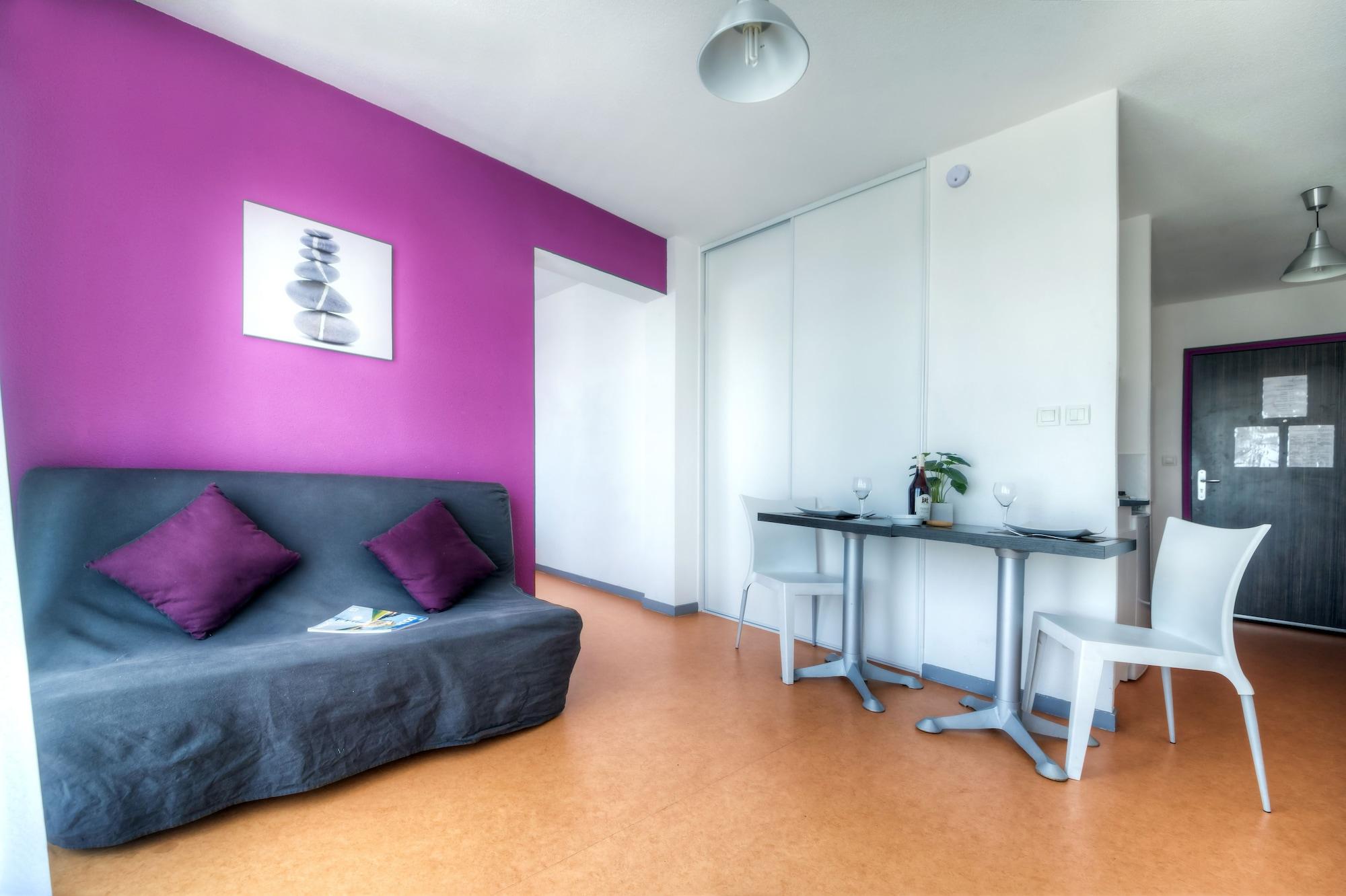 Comfort Aparthotel Besancon Hauts Du Chazal Eksteriør billede