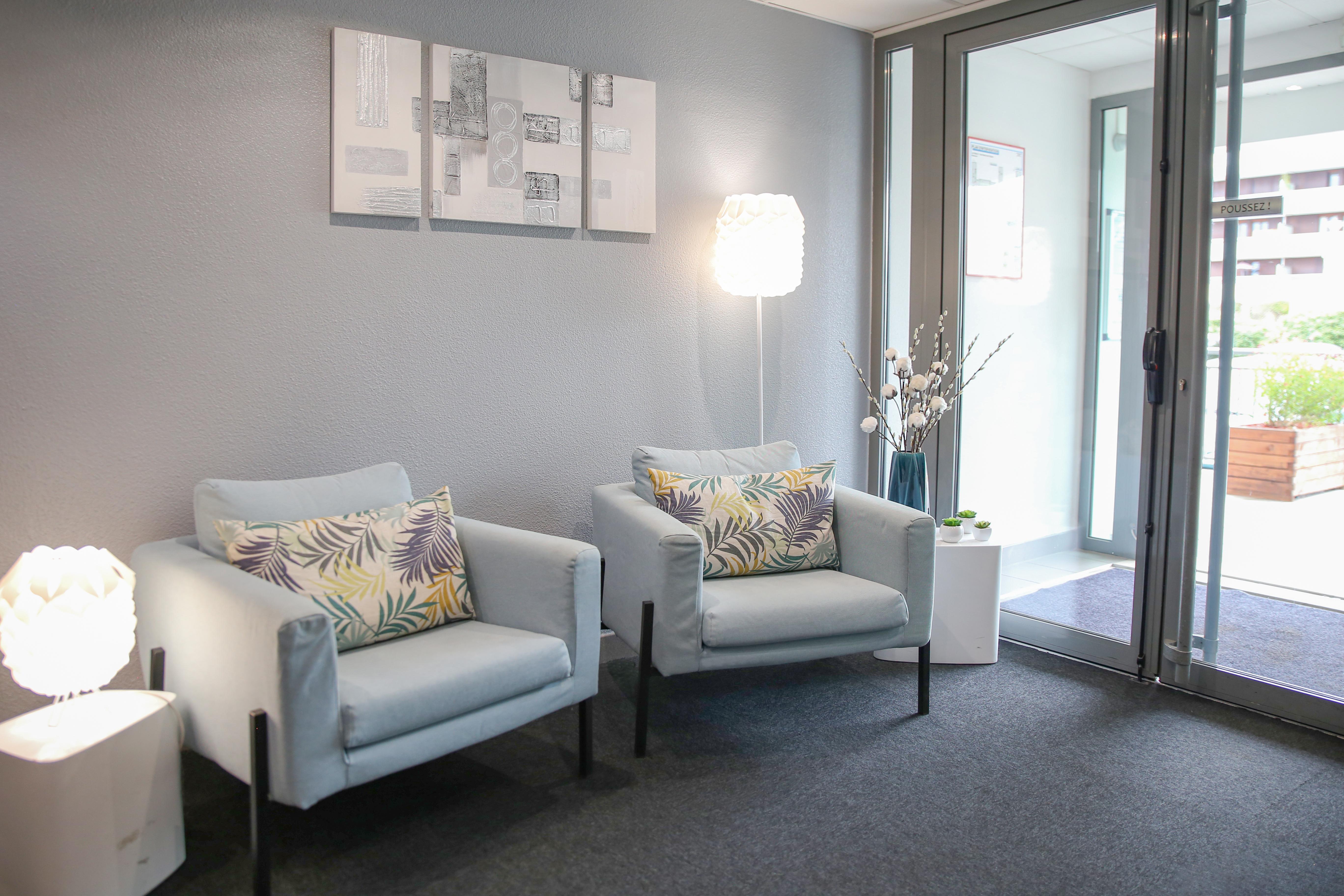 Comfort Aparthotel Besancon Hauts Du Chazal Eksteriør billede