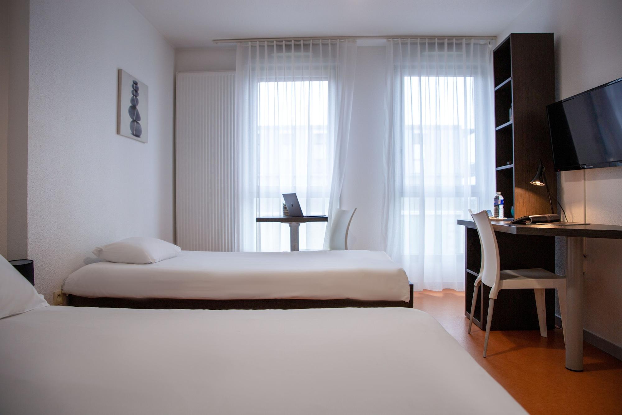 Comfort Aparthotel Besancon Hauts Du Chazal Eksteriør billede