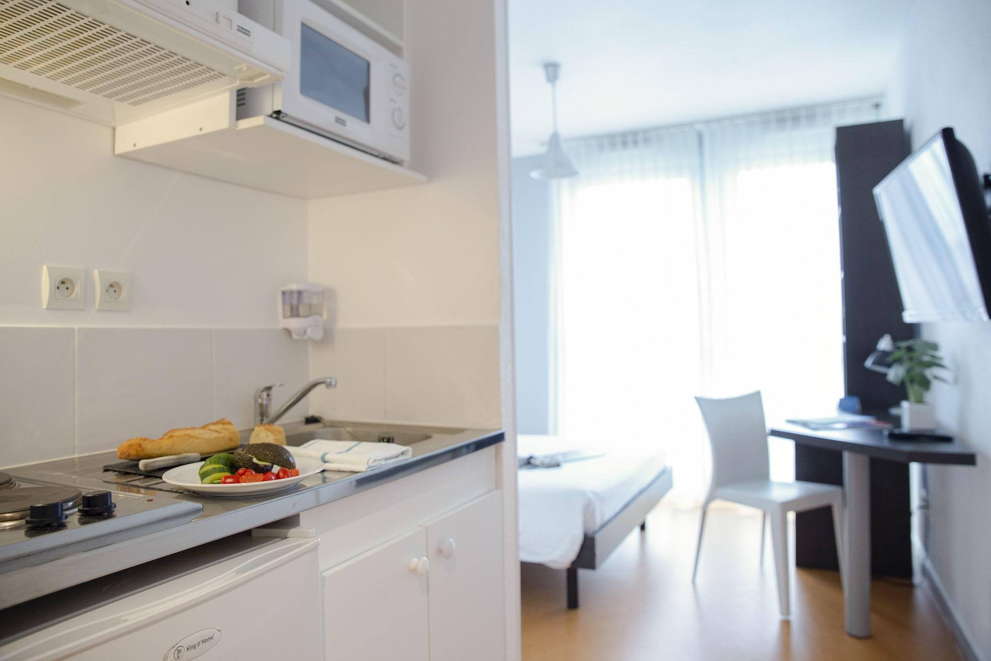 Comfort Aparthotel Besancon Hauts Du Chazal Eksteriør billede