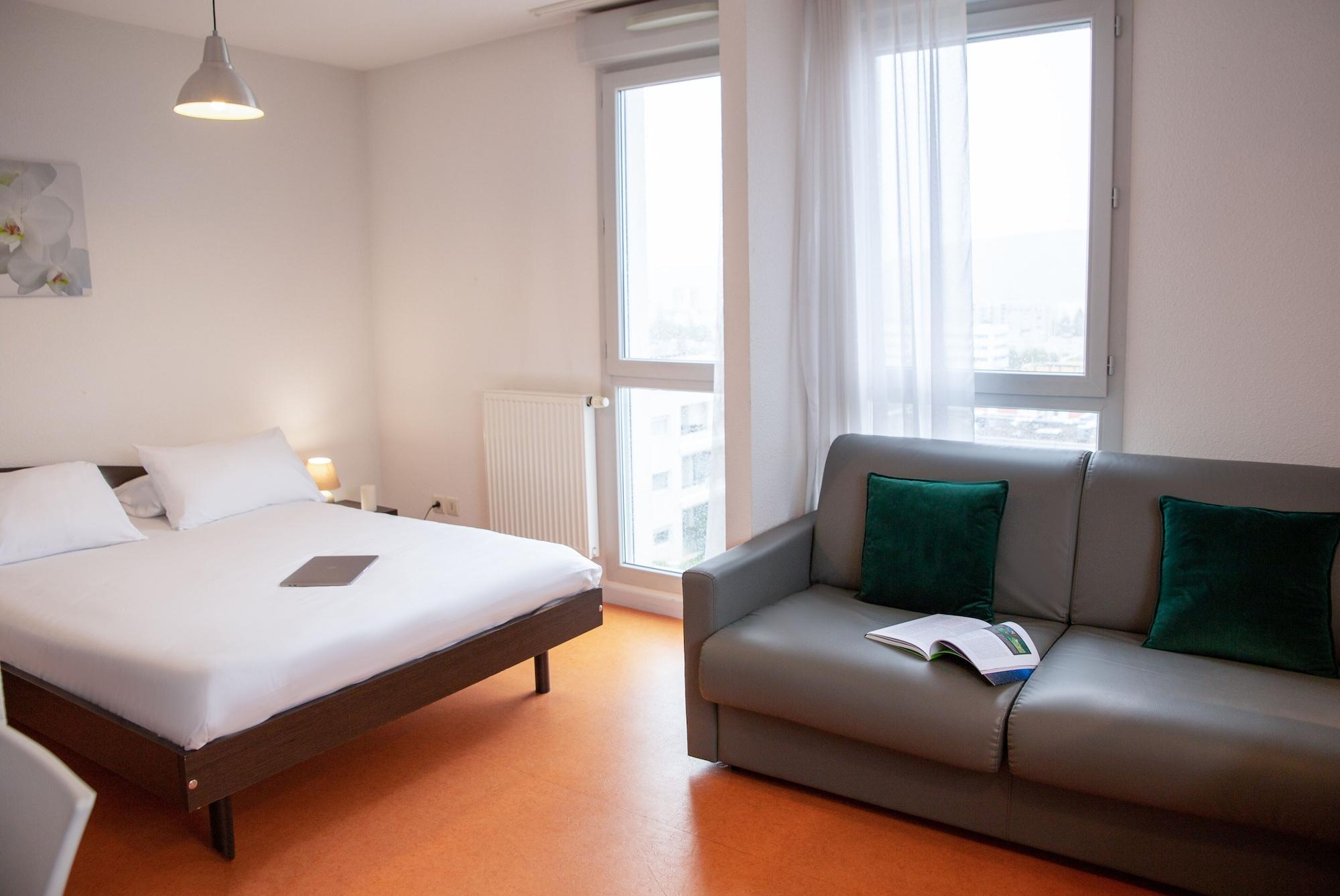 Comfort Aparthotel Besancon Hauts Du Chazal Eksteriør billede