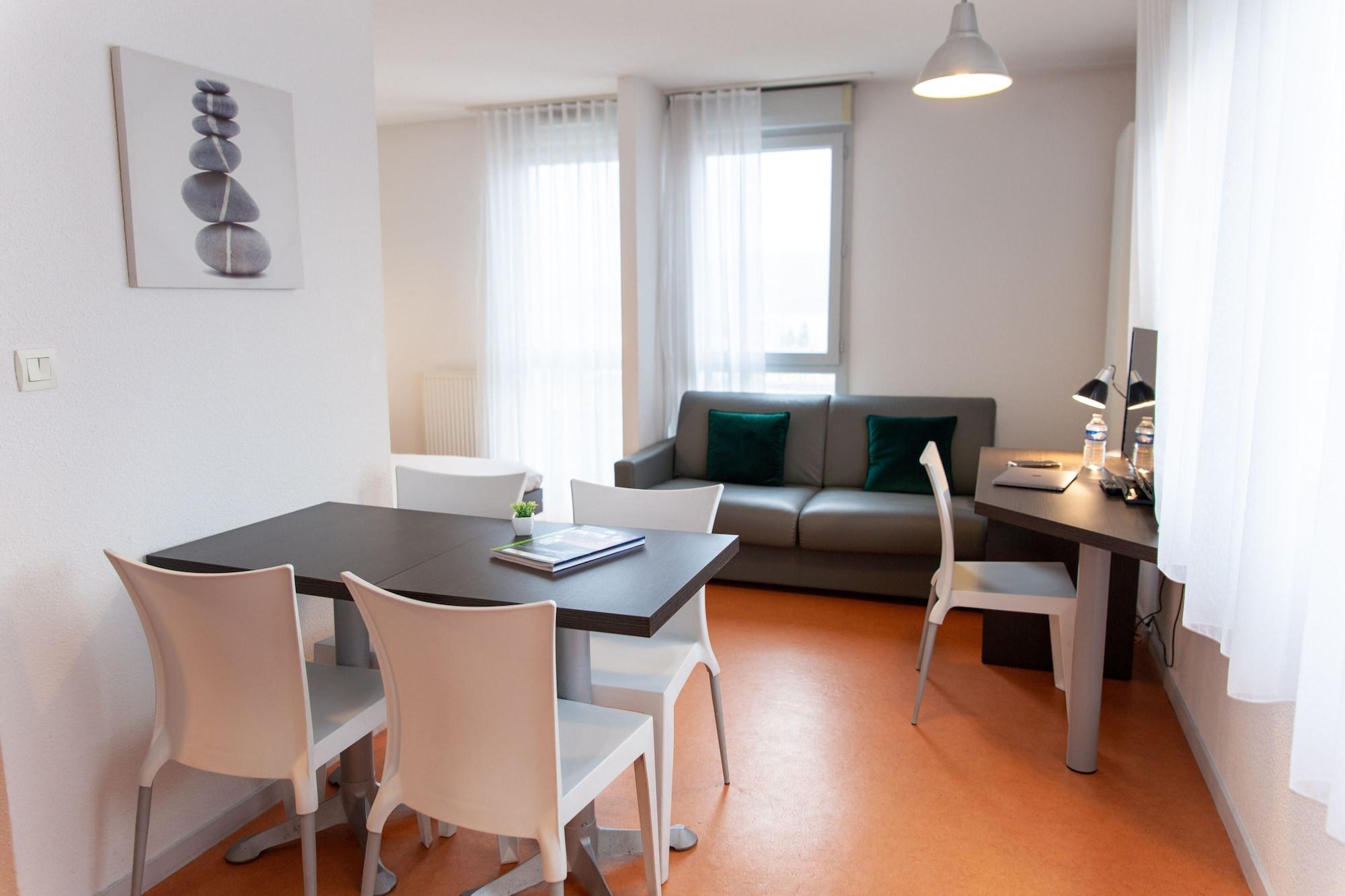 Comfort Aparthotel Besancon Hauts Du Chazal Eksteriør billede