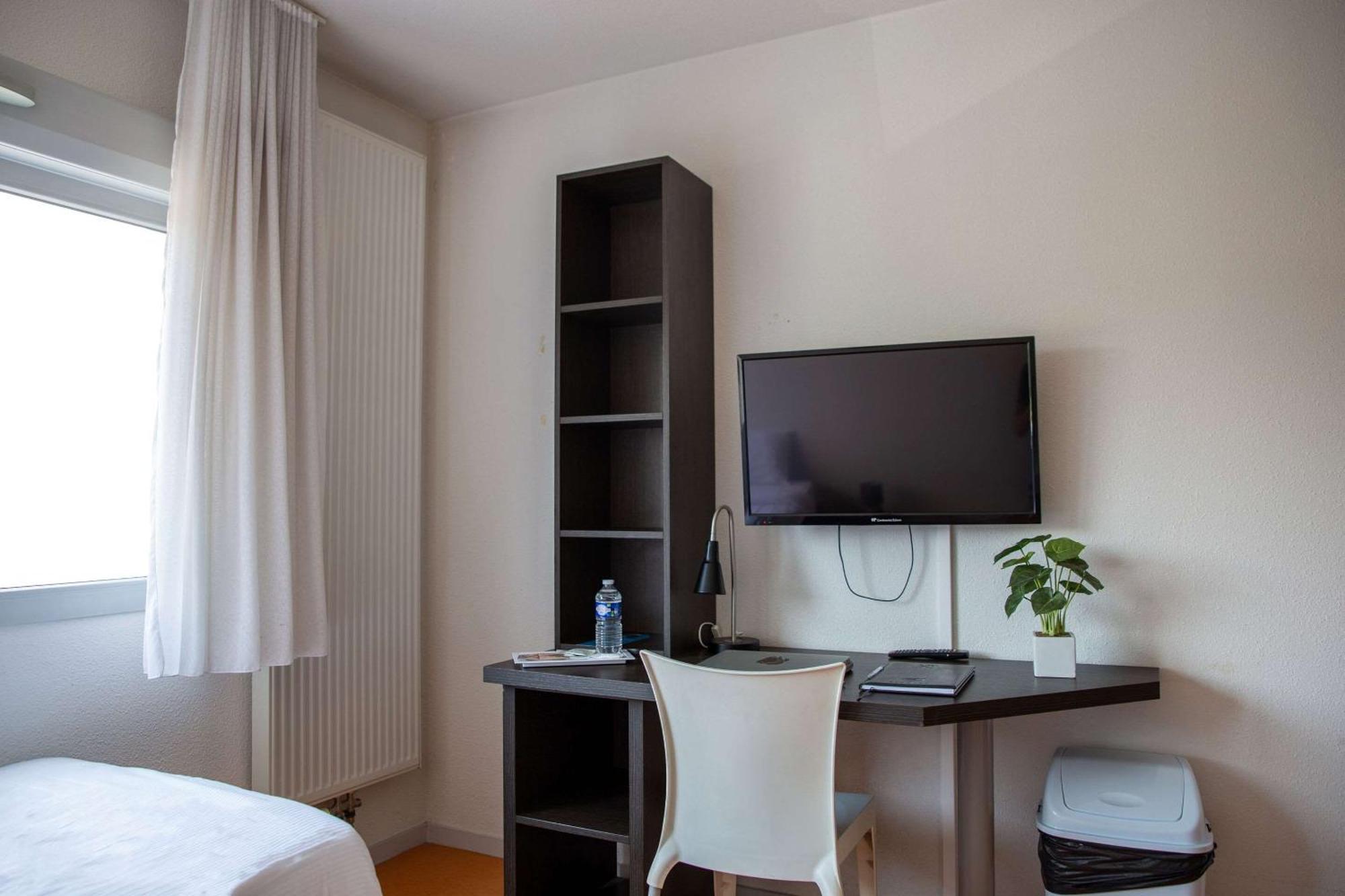 Comfort Aparthotel Besancon Hauts Du Chazal Eksteriør billede